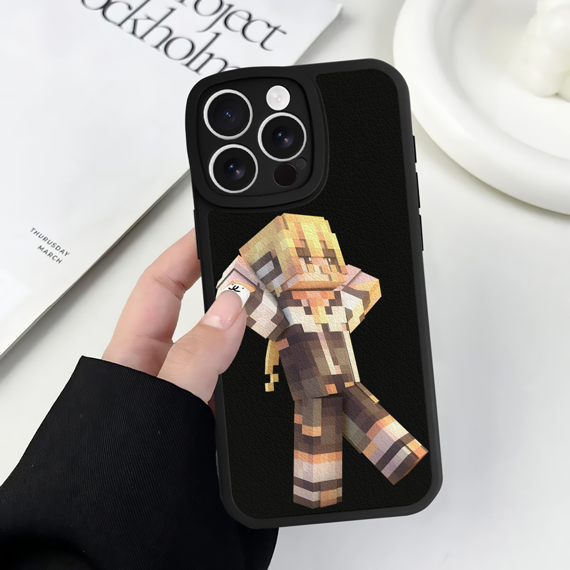 （画像用） マインクラフト ブロックの世界 Minecraft MC Block world 【iPhone 16シリーズ対応】シリコンスマホケース（レザー調） 材質：シリコン